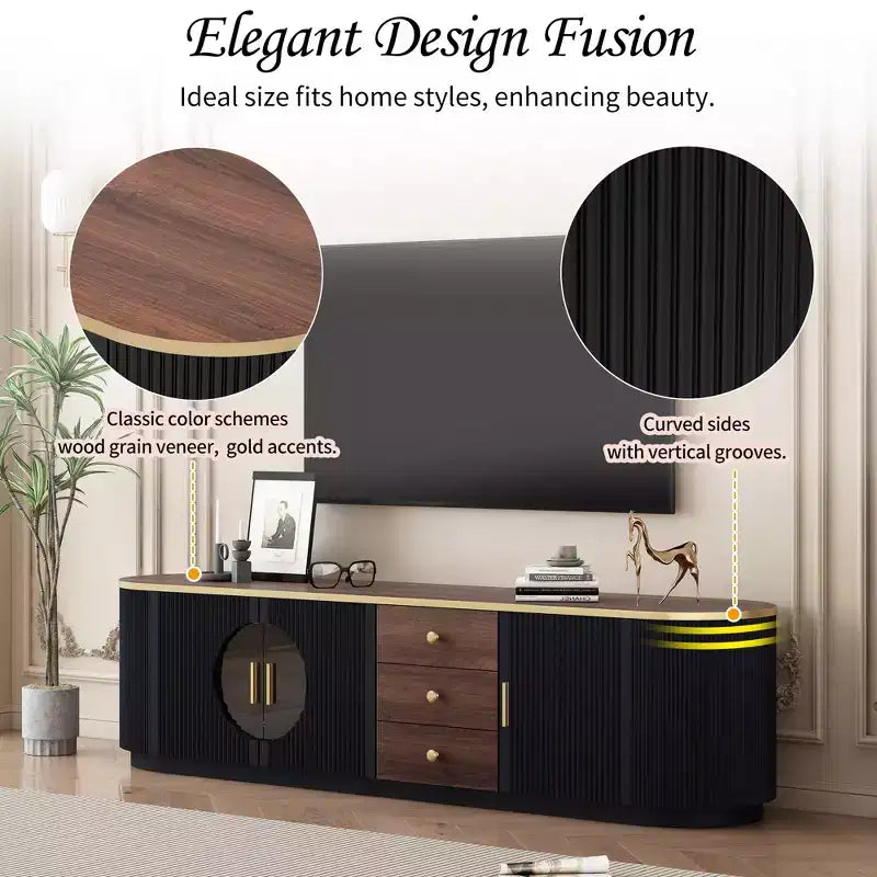Meuble TV console moderne avec placards et poignées métalliques